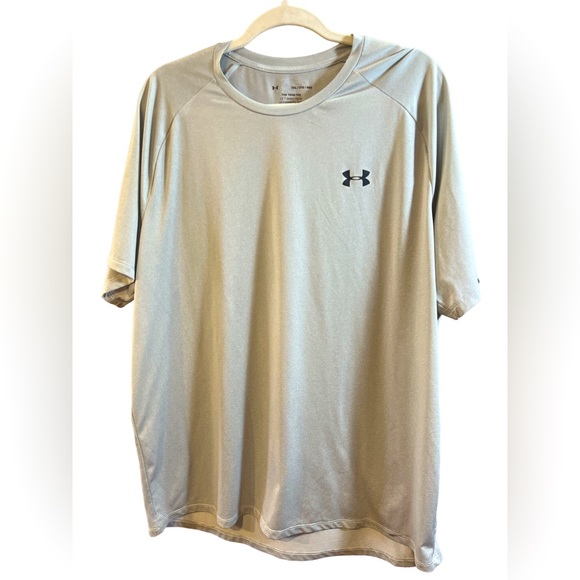 Under Armour Gray‎ Men’s Shirt Size 2XL - Picture 1 of 3